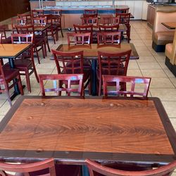 33Chairs/9 Booth Chairs