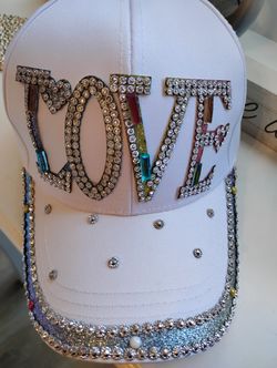 Love hat 