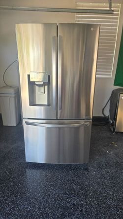 French door refrigerator counter depth