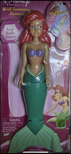 Brand new Disney little mermaid Ariel that swims