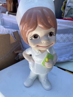 Estatua enfermera 👩‍⚕️