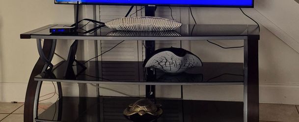 Tv stand