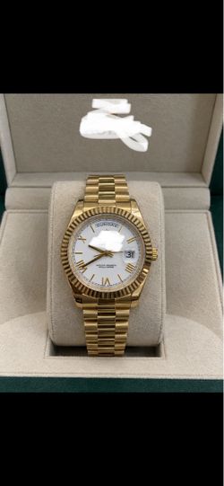 Rolex Day-Date Gold Watch White Dial