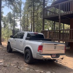RAM 1500 Laramie 