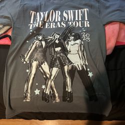 Taylor Swift Tour Tshirt 