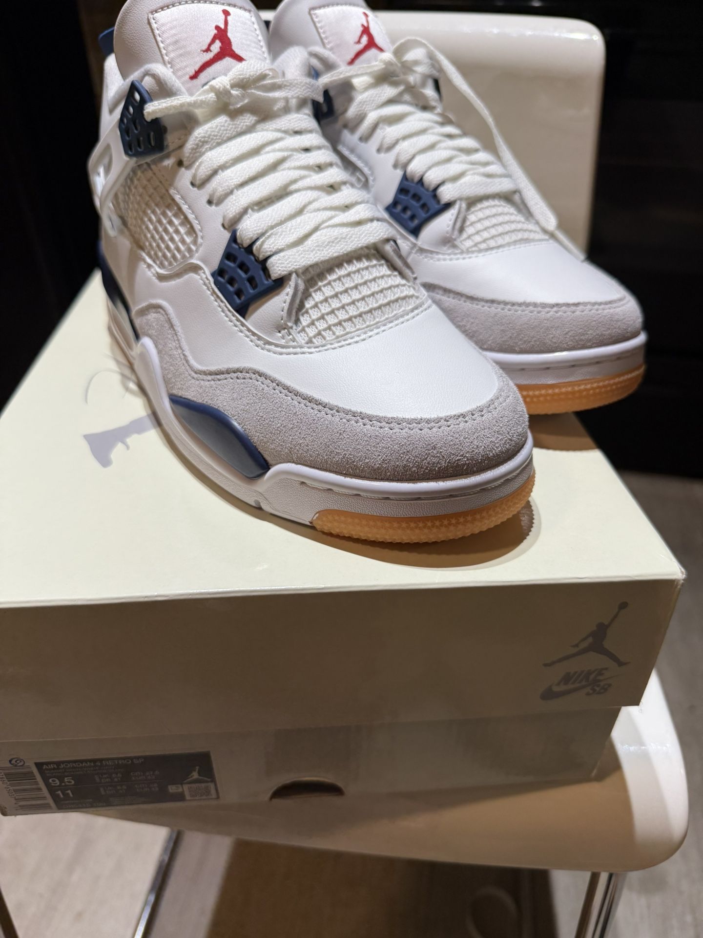 Nike SB x Air Jordan 4 Retro SP Navy