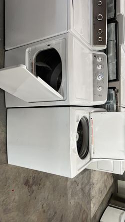 GE Top Load Washer & Dryer Set – Agitator, White, Clean