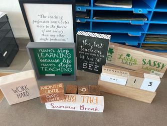 Tabletop signs for Office/Teacher