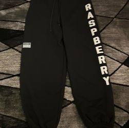 GV Gallery Berry Tech Sweatpants