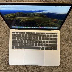 Apple MacBook Air (M1, 2020) - 13-inch, Space Gray