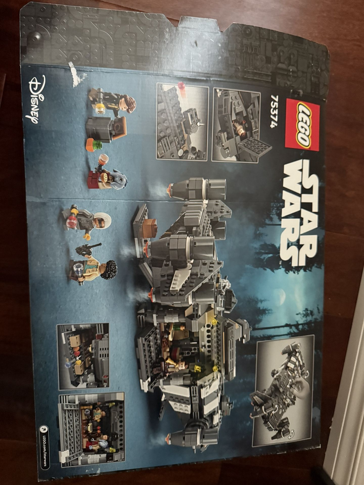 LEGO Star Wars: Skeleton Crew The Onyx Cinder (Set 75374)