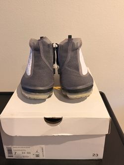Nike Wmns Air Jordan Reign Sneakers Size 7
