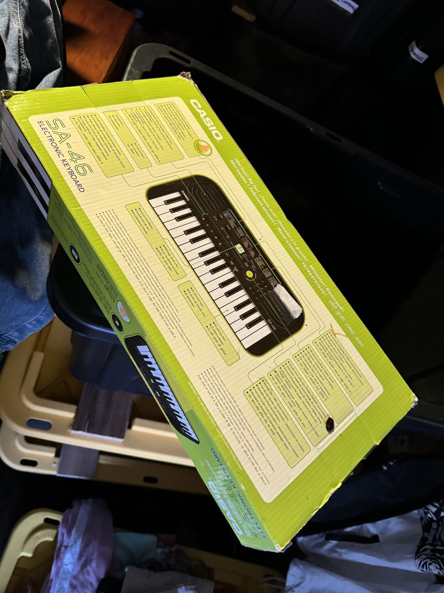 Casio SA-46 32 Mini Keys Musical Keyboard (Black/Green) 2023 - Green
