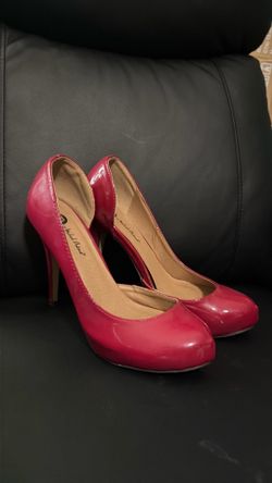Red heels size 9 women US