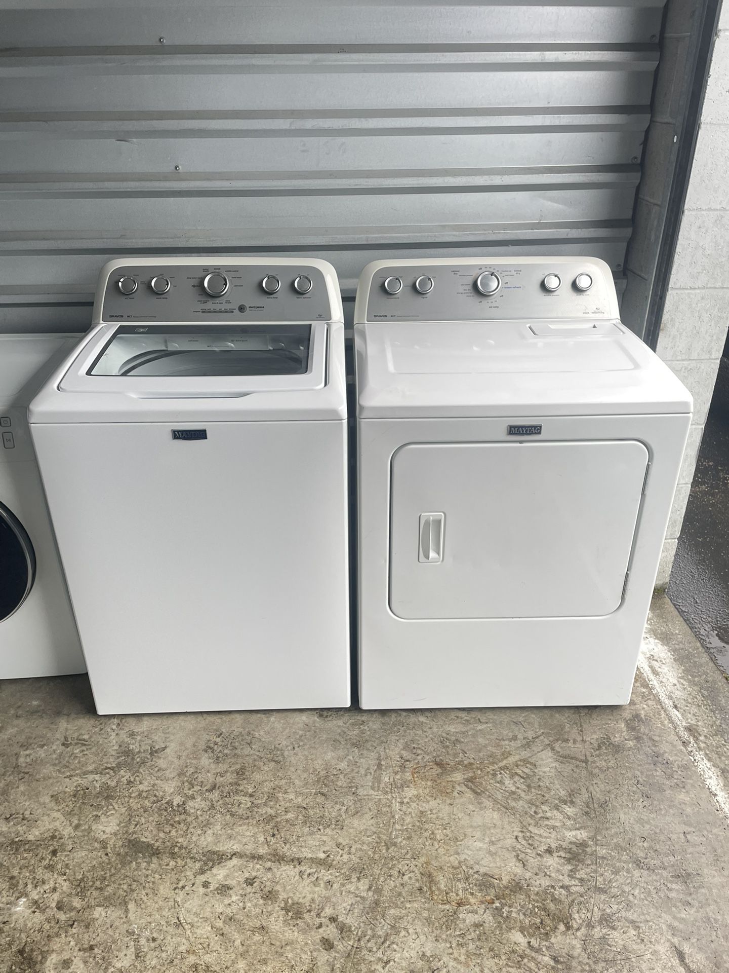 Maytag Electric Washer Dryer Works Great 