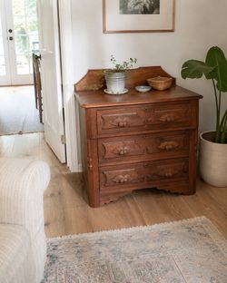 Vintage Solid Wood 3-Drawer Chest / Nightstand – Dovetail Drawers