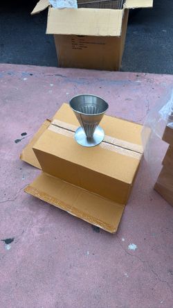 Stainless Steel Conical Snack Holder with Foot