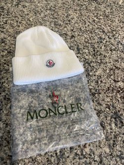 Moncler beanie
