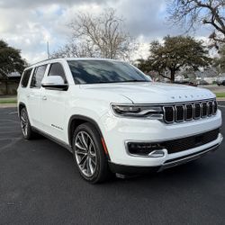 2022 Jeep Wagoneer