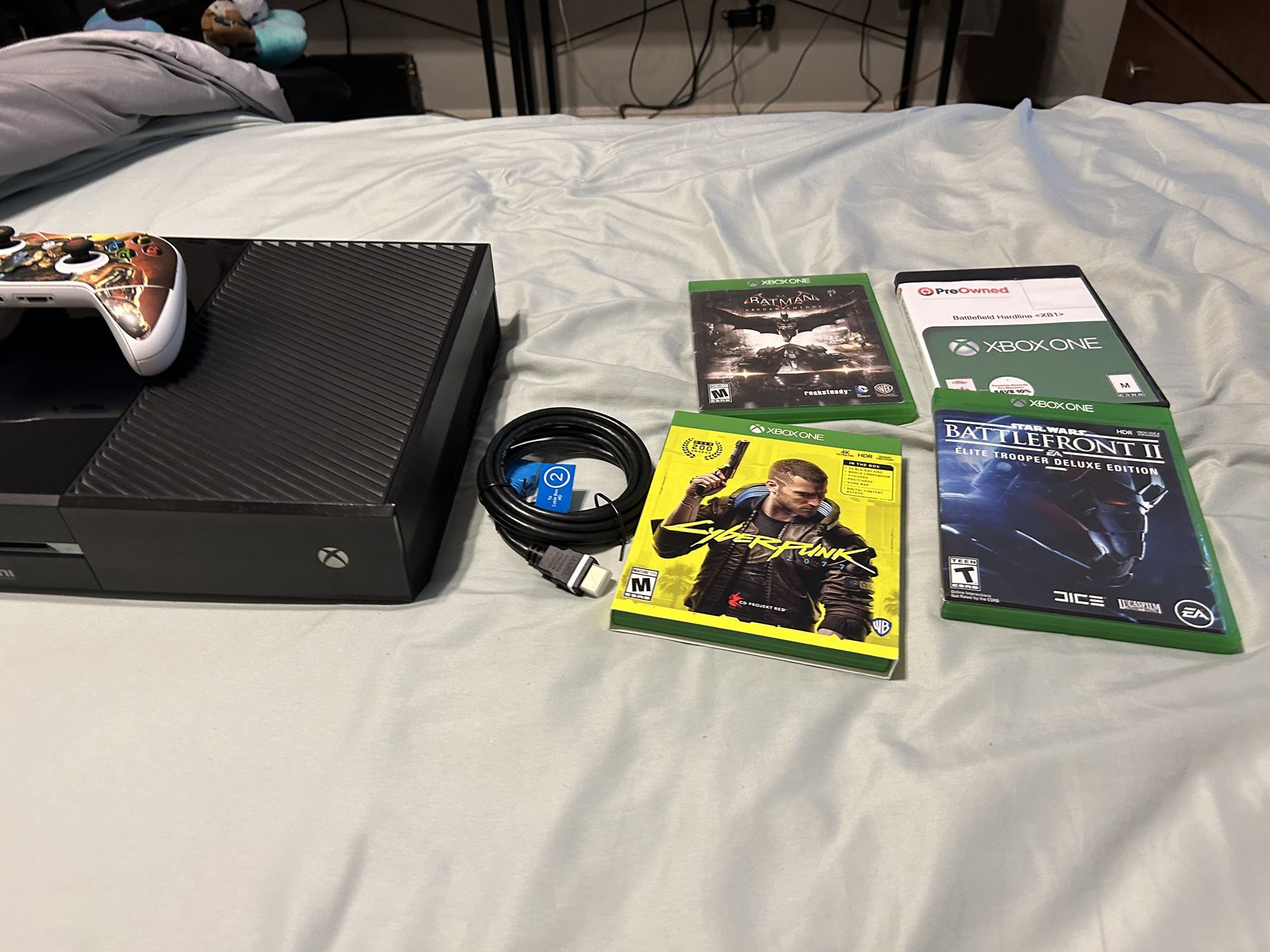 Xbox One (black)