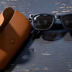 Meta Ray Ban Wayfarer (Graphite Polorized With Matte Frame)