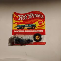 Hot Wheels California Custom Miniatures Mutt Mobile