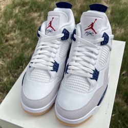 Air Jordan Retro 4 SB “Navy” 11.5 