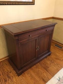 ETHAN ALLEN BUFFET/ SERVER