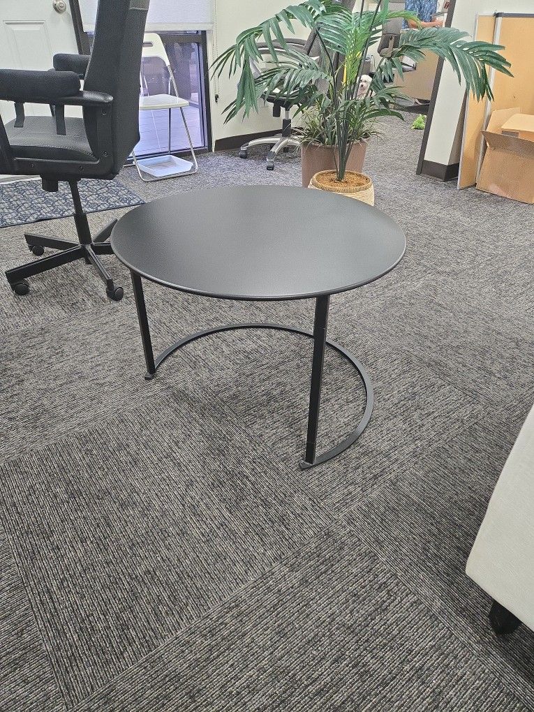 Free Coffee Table
