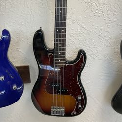 Fender Precision Bass