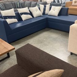 Sectional 