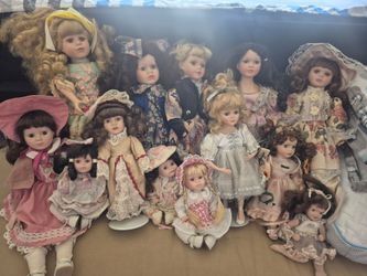 Doll colection