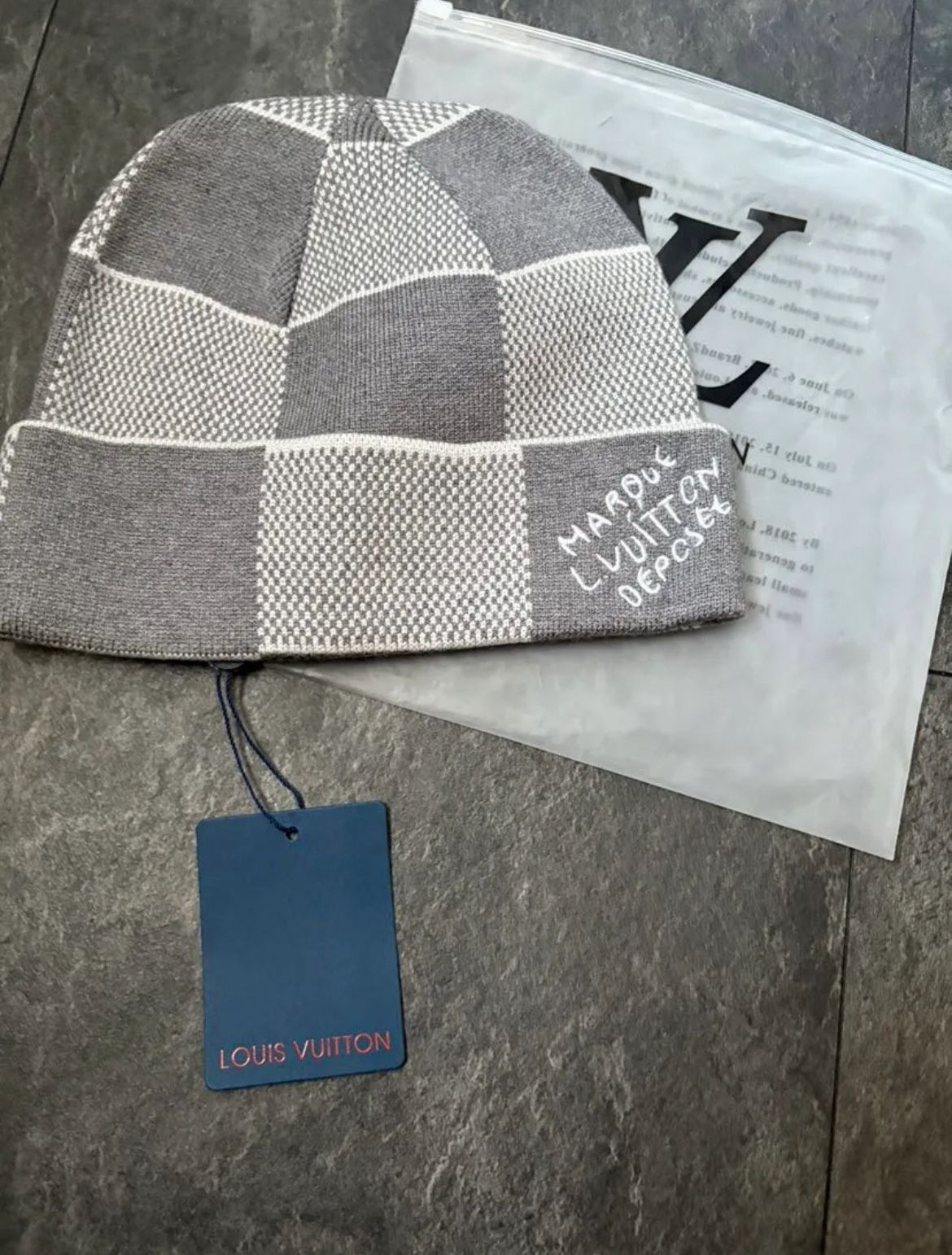 NEW Grey Louis Vuitton Unisex Knit Beanie Hat Silk/Wool Blend