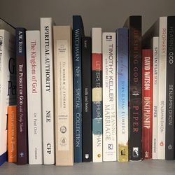Christian Books Bundle: Timothy Keller, Francis Chan, Watchman Nee, John Piper, David Watson, etc