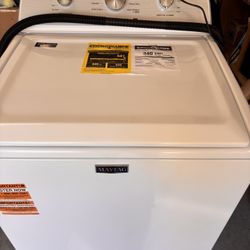 Maytag Washing Machine Great For Rental Property