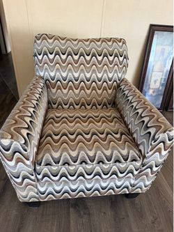 Multiple items moving sale