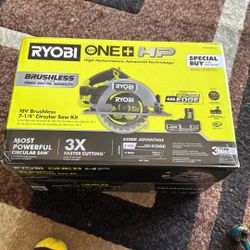 18 V Brushless 7 1/4 Circular Saw Kit