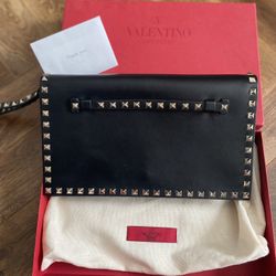 Valentino Garavani Clutch Bag 