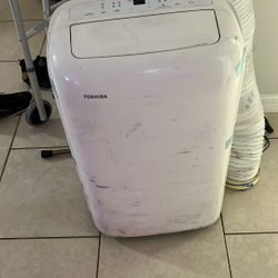 Toshiba Portable AC Unit