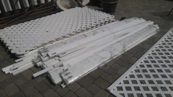 Dividers Channel Caps for Vinyl Lattice for Sale in 