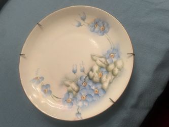 Vintage ceramic forget-me-not plate