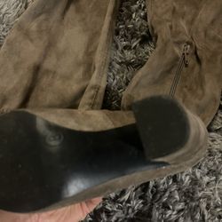 Suede Boots - Size 8 Brand New- Best Offer