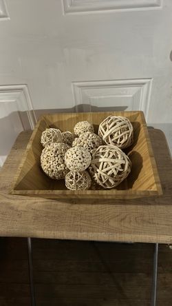 Decorative Orb Balls in Wooden Bowl
