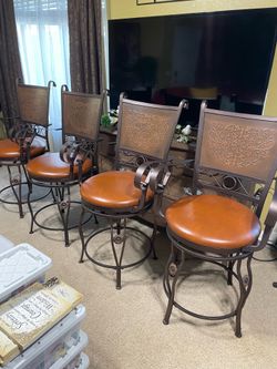 NEW Counter height, Bar Stools