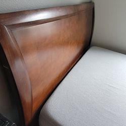 Full Mattress With Solid Wood Headboard