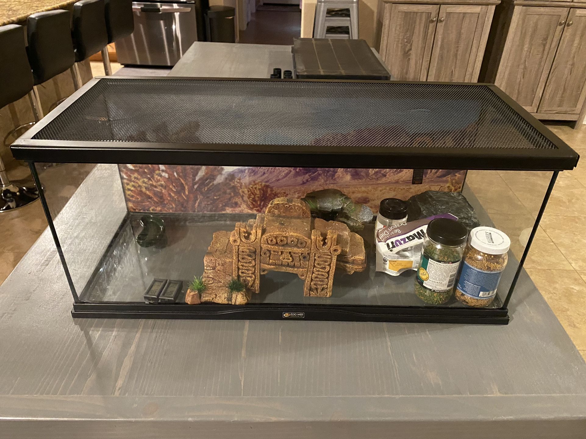 Reptile Tank