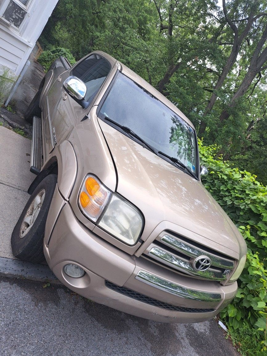 2004 Toyota Tundra