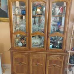 Beautiful China Cabinet 