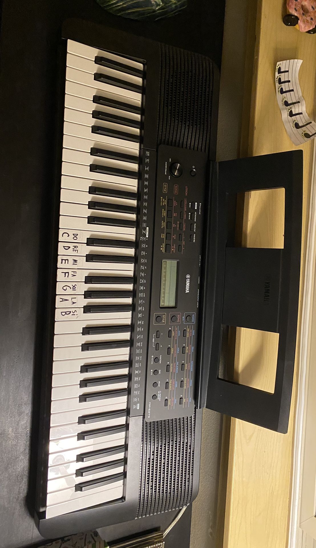 Piano Keyboard YAMAHA