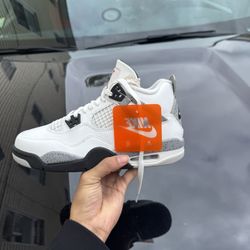 Jordan 4 Retro White Cement (2025)